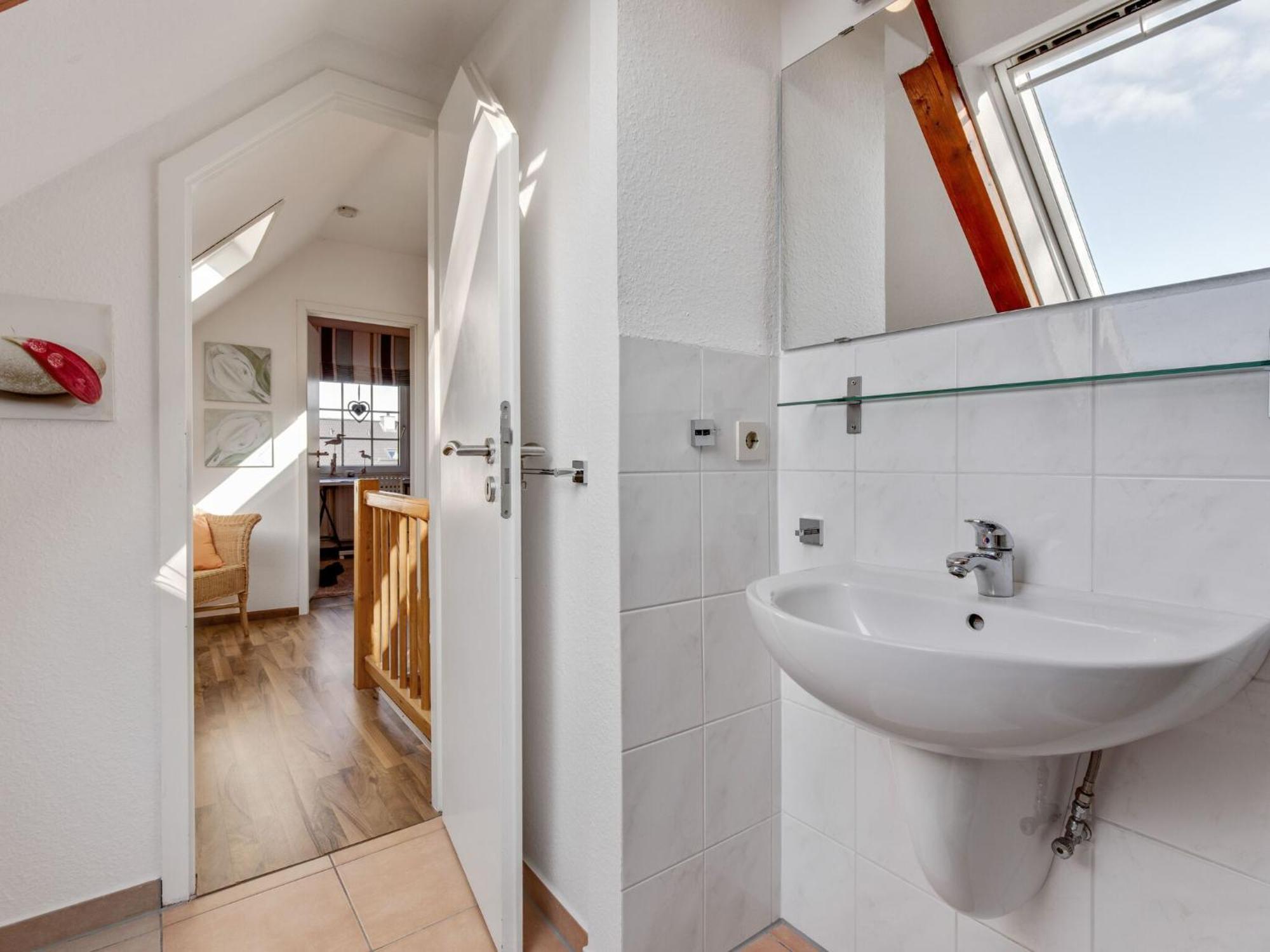 Enticing Holiday Home In Oldenburg With Garden Near Sea Dannau Kültér fotó