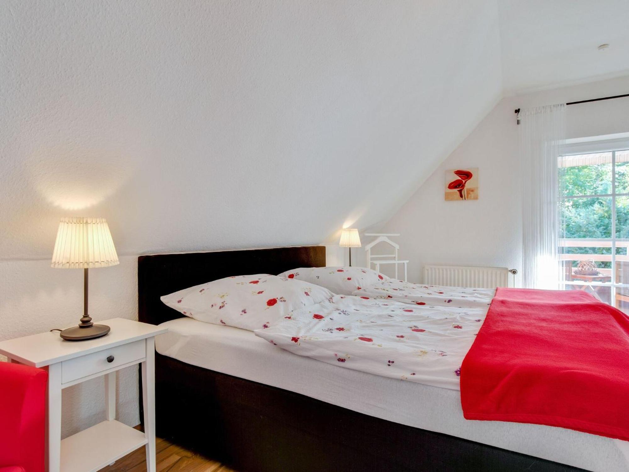 Enticing Holiday Home In Oldenburg With Garden Near Sea Dannau Kültér fotó